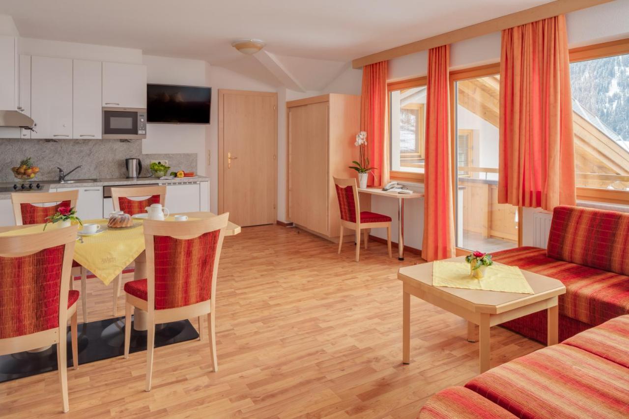 פיס Hotel Albarella מראה חיצוני תמונה